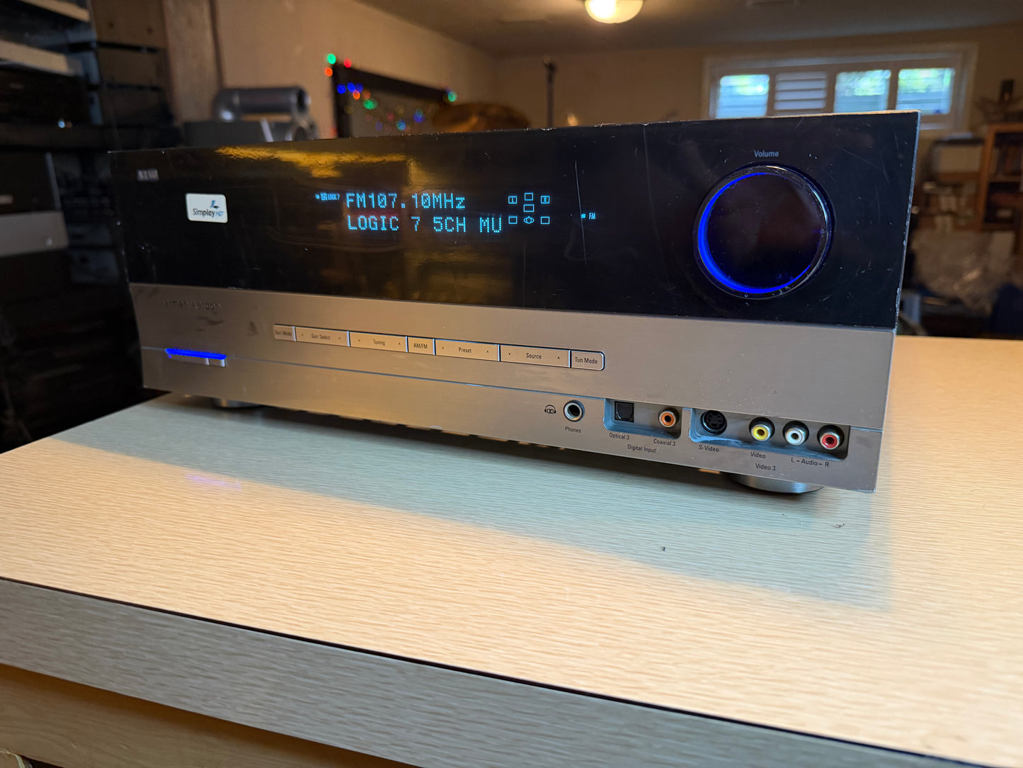 Harman Kardon AVR 146 5.1 CH HDMI Home Theater Surround Sound Stereo Receiver