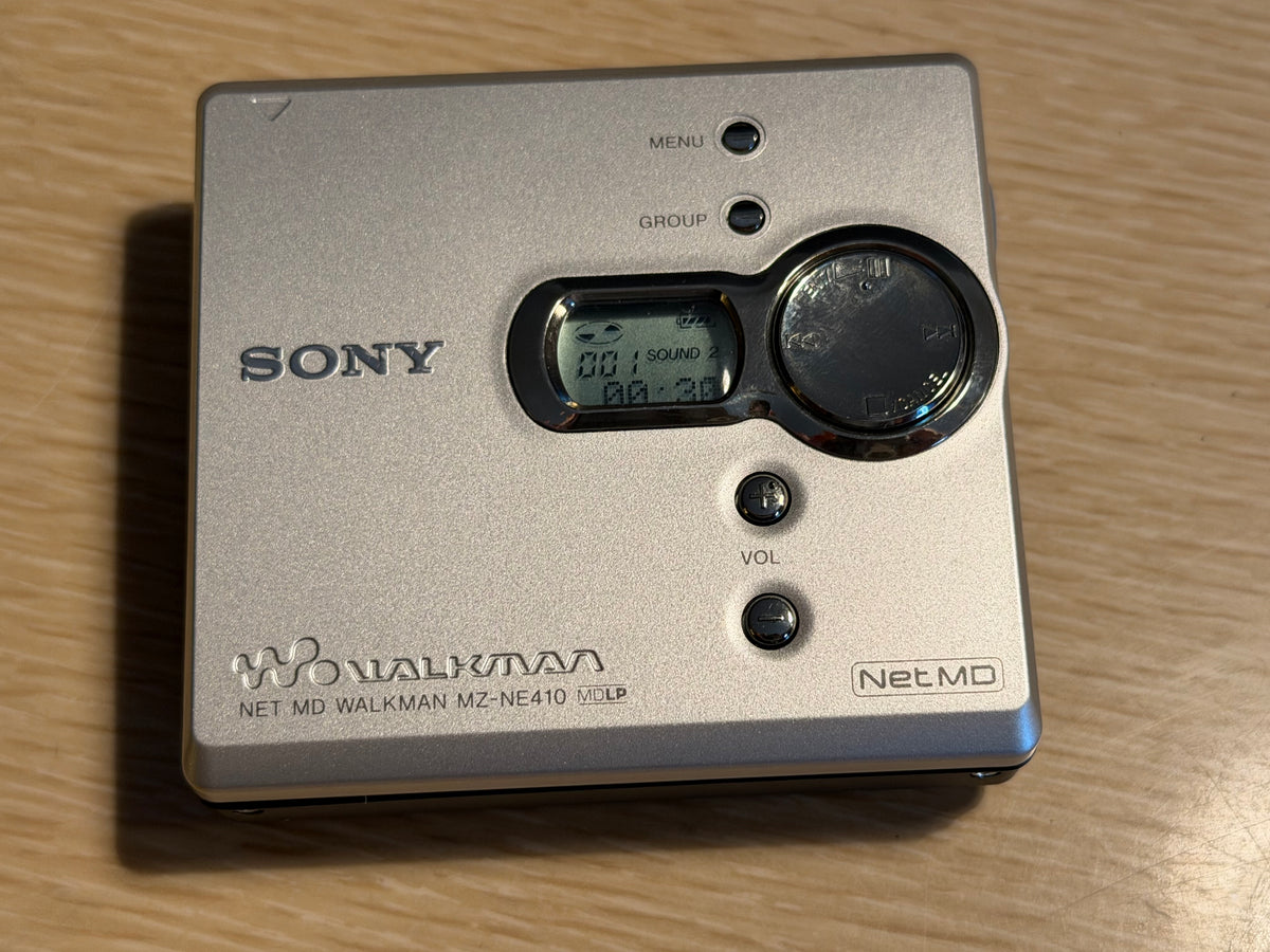 Sony Portable Mini Disc Recorder WALKMAN MZ-NE410 Minidisc Player Serviced Rare!