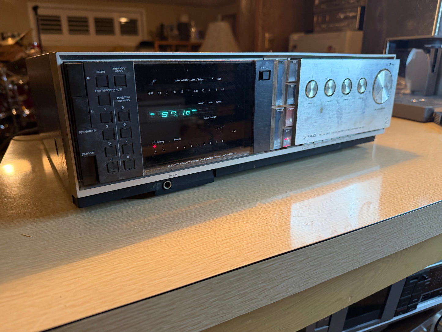 1983 Vintage Luxman AM/FM Stereo Receiver RX 101 *SERVICED* Please READ