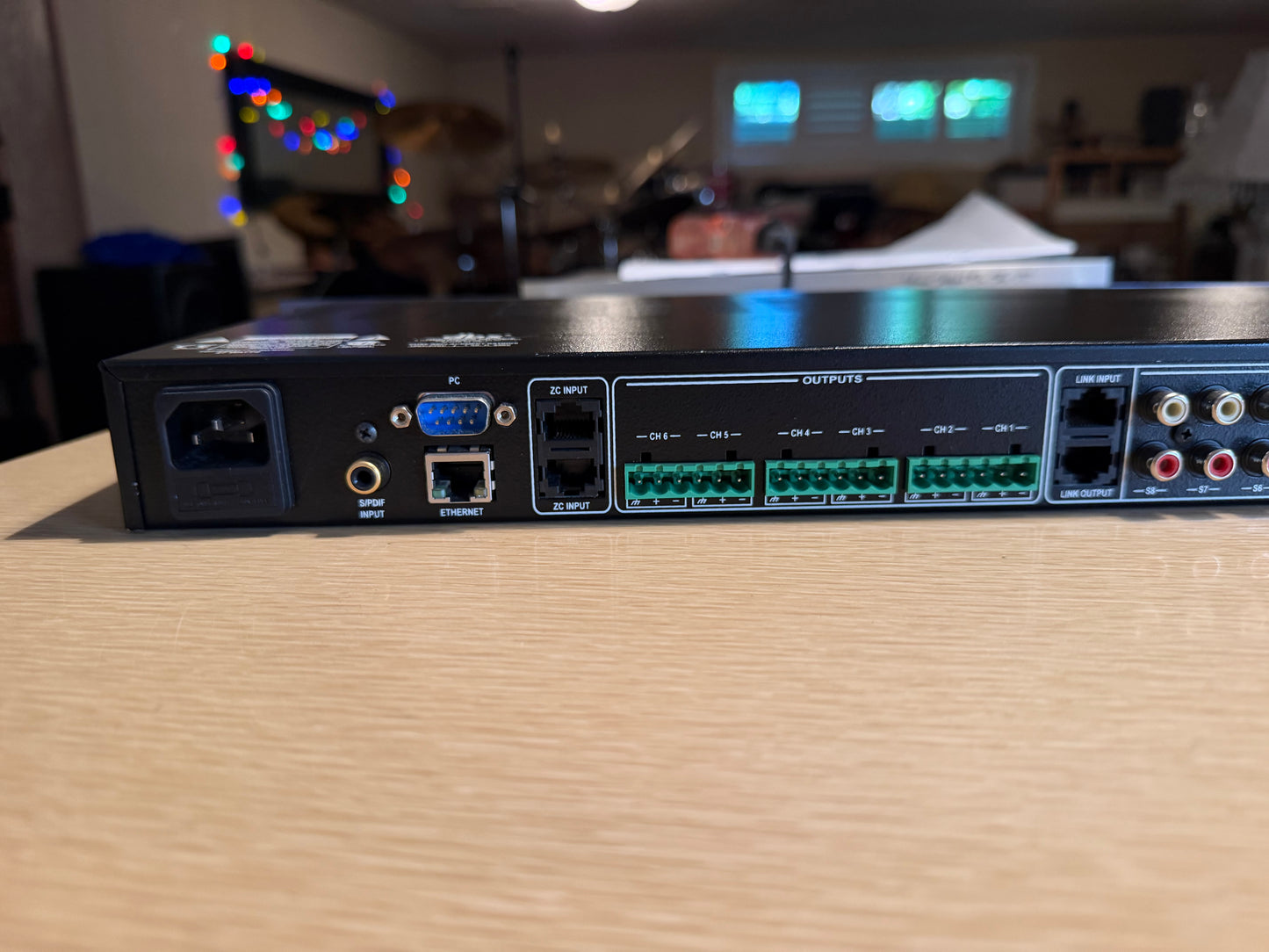 DBX ZonePRO 1260 12x6 Digital Zone Processor 12-In 6-Out TESTED Works Great🔥🎶