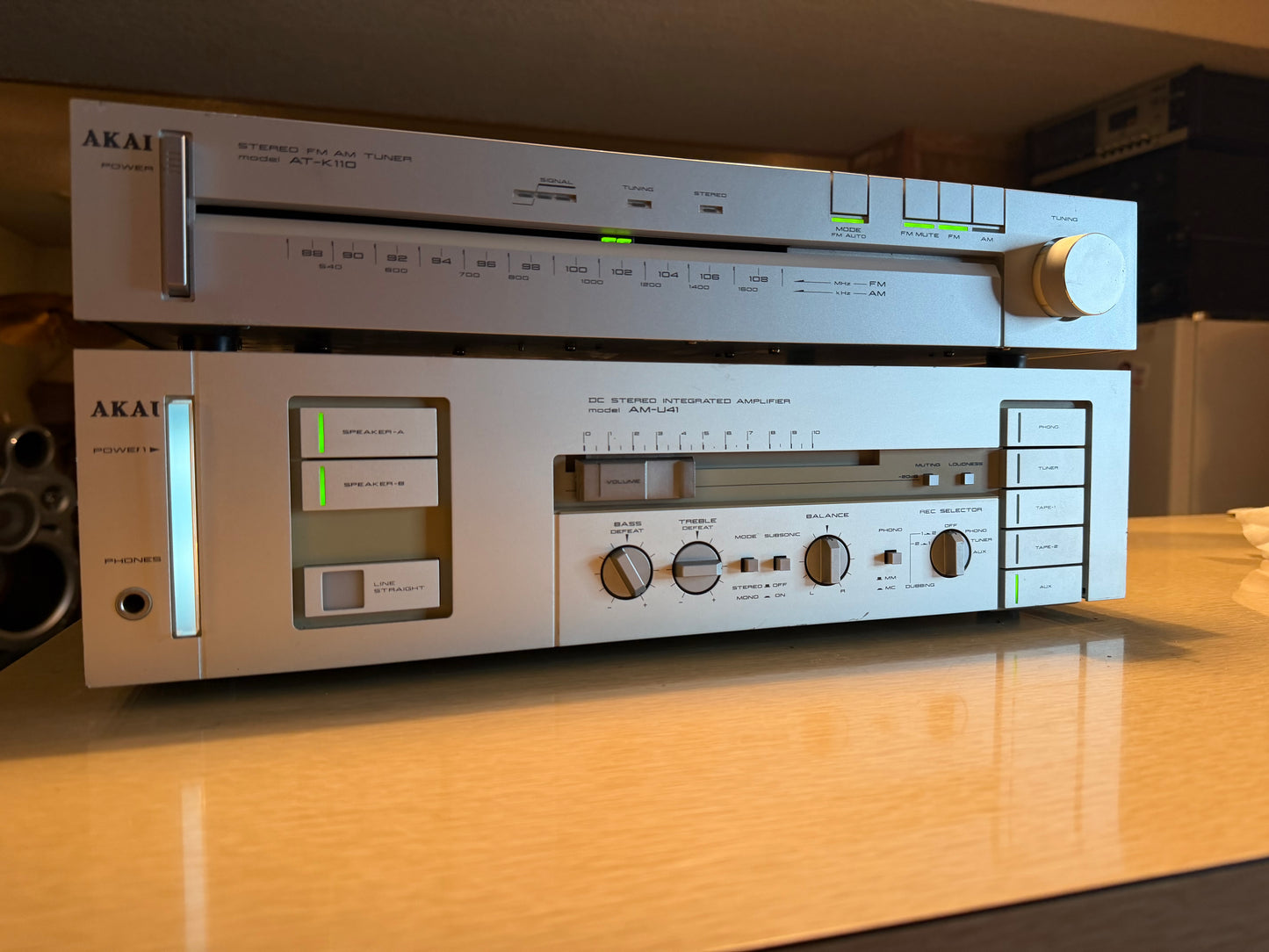 Vintage Akai DC Integrated Amplifier Model AM-U41 & Tuner AT-K110 FRESH Service!