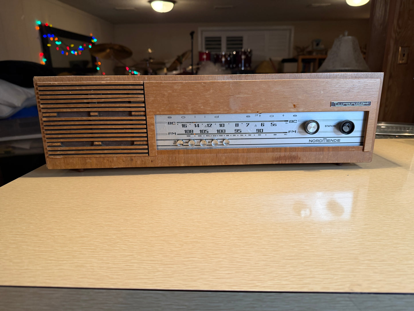 NORDMENDE SPECTRA "C" PHONIC AM/FM TABLETOP RADIO 1960s Germany - Works Great