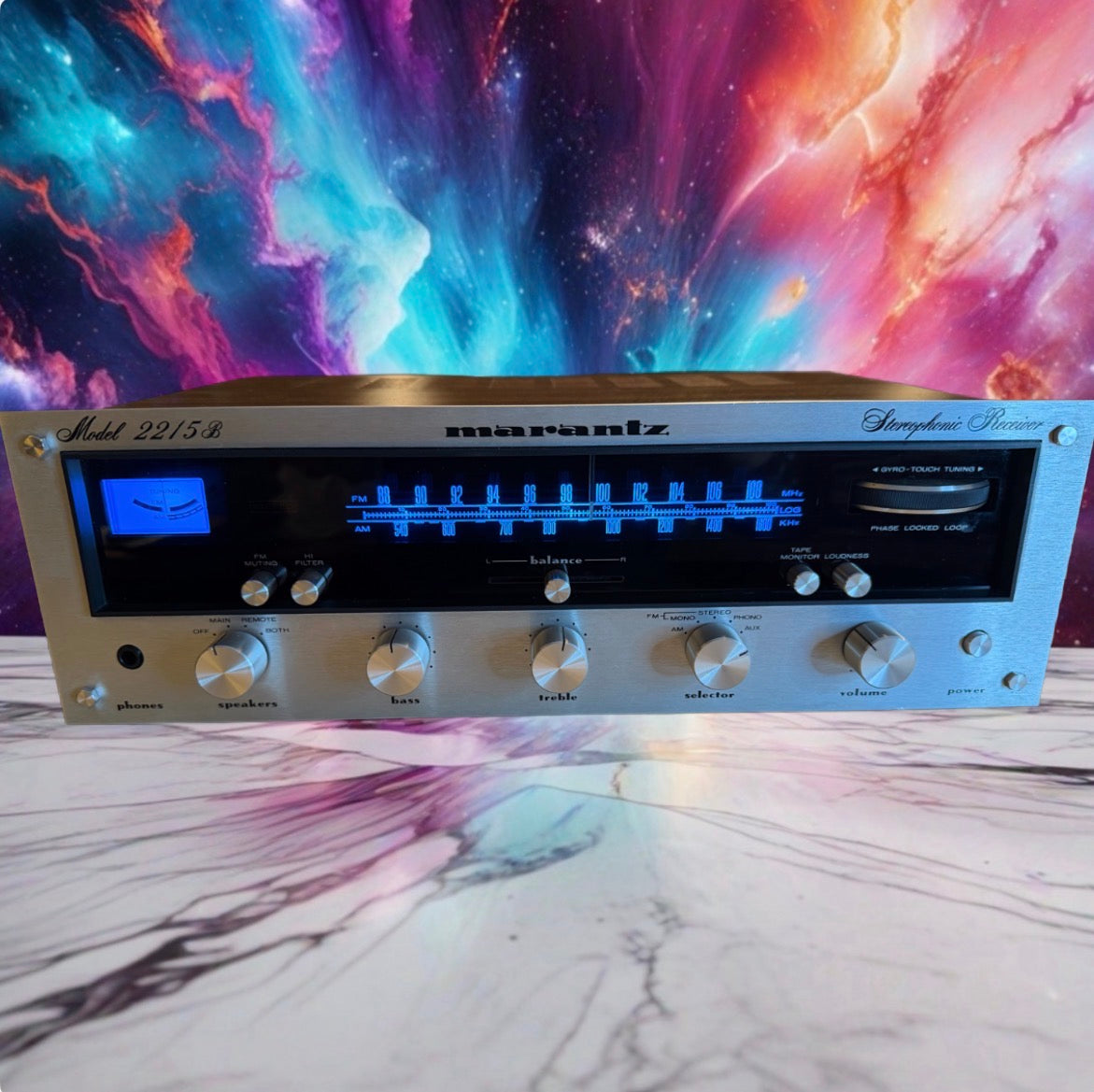 MARANTZ 2215B VINTAGE AM/FM STEREO RECEIVER NEW BULBS RECAPPED NEAR MINT WOW🔥
