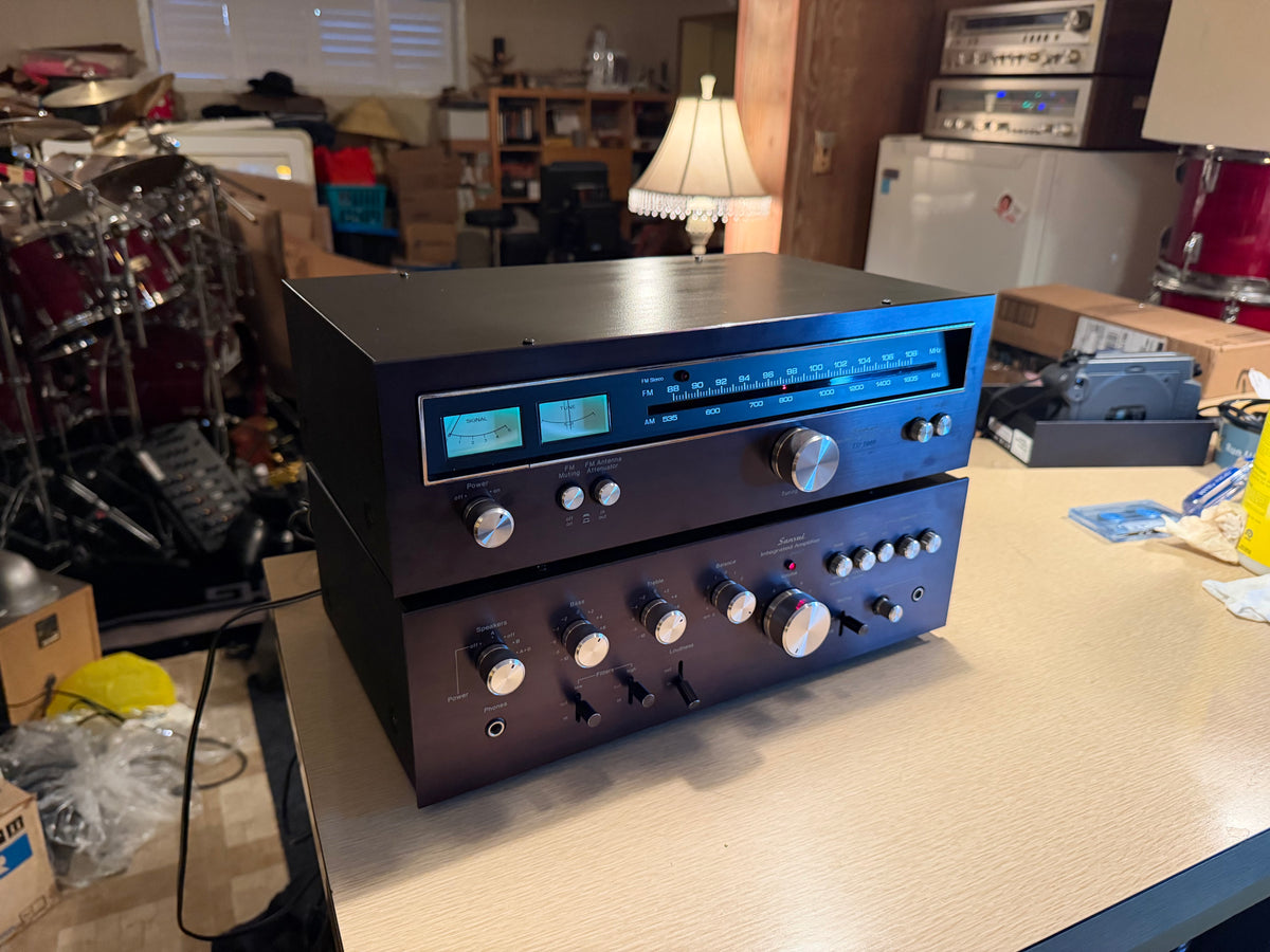 Sansui TU - 3900 AM/FM Stereo Tuner &  AU - 4900 Integrated Amplifier (serviced)
