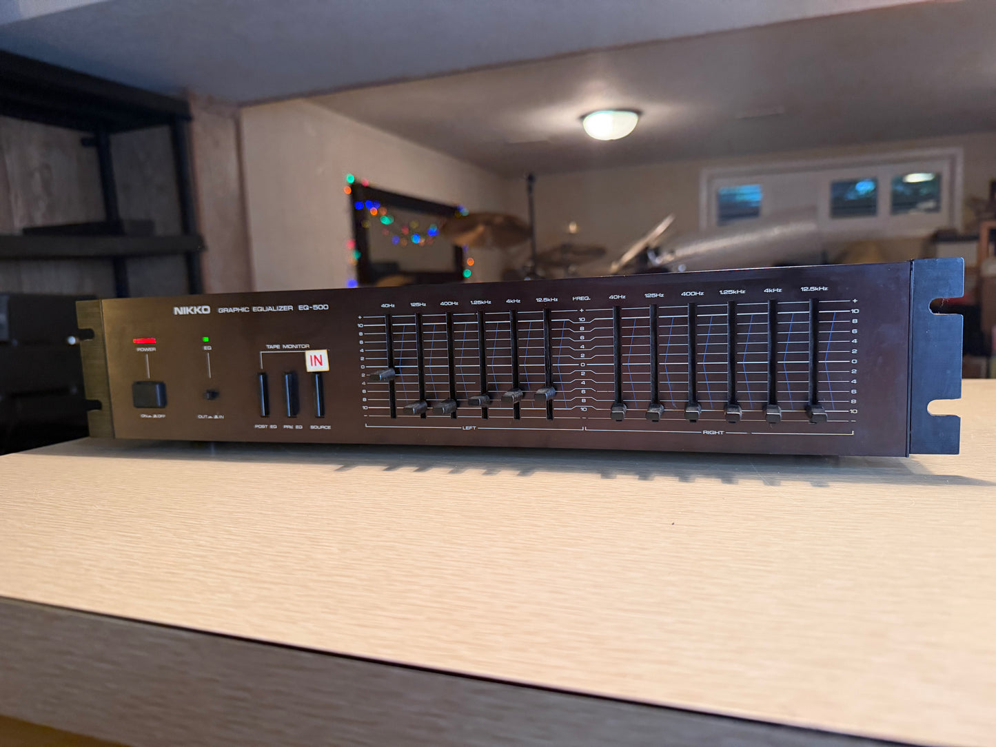 Nikko Graphic Equalizer Model EQ-500 RARE Red Faceplate Rack Mount SERVICED🔥🎶