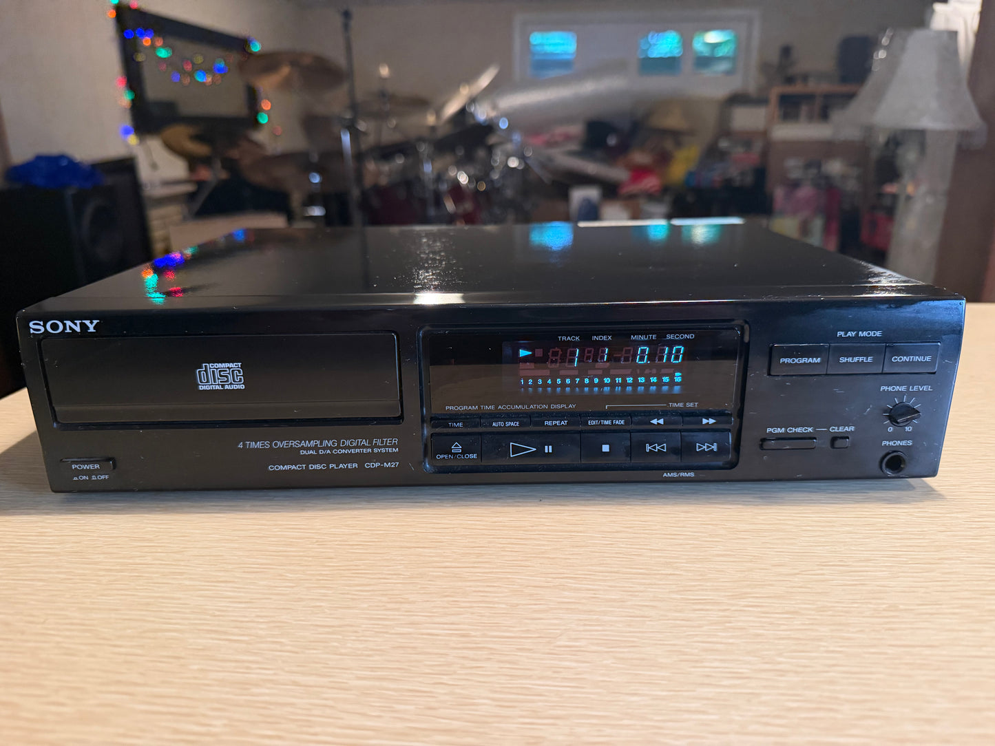 Sony CDP-M27 Compact Disc Player 4 times oversampling *Refurbished* Like NEW