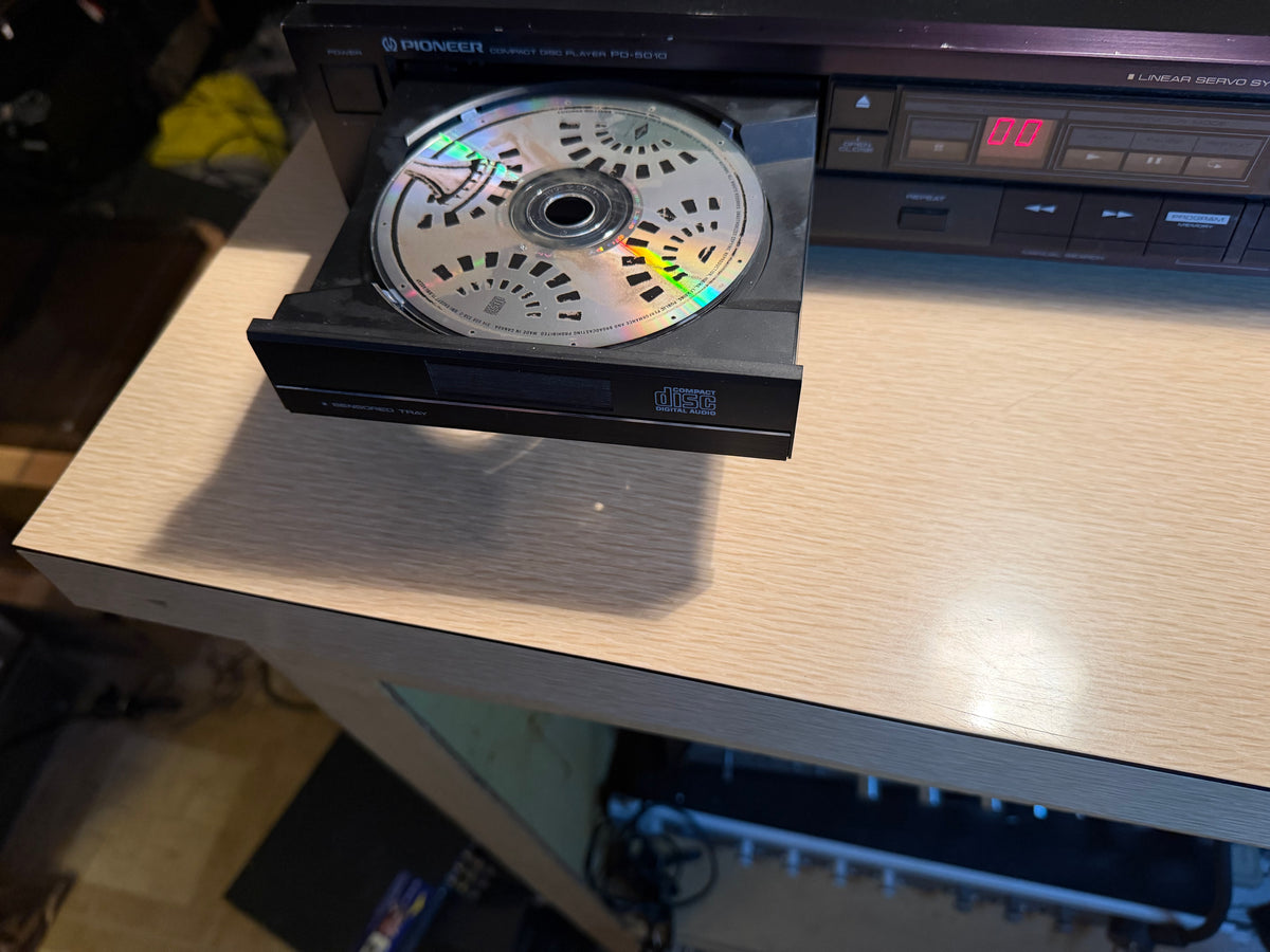 Pioneer CD Player PD-5010 Single Disc Vintage 1985 Belt Replaced Tested Works