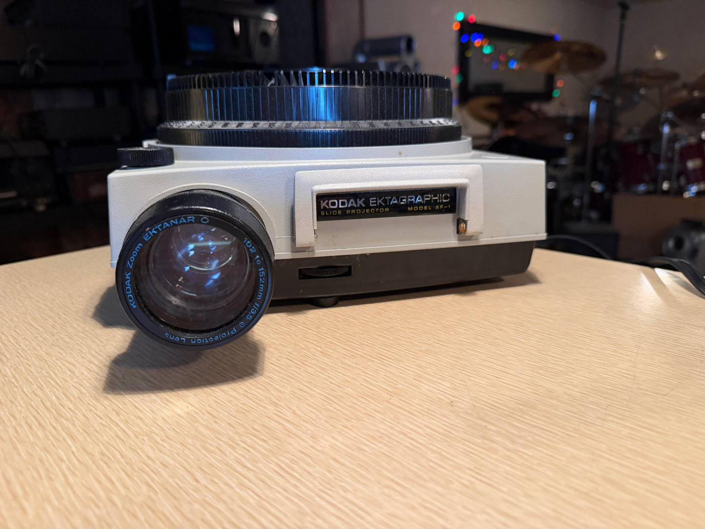 KODAK Carousel Ektagraphic AF - 1  SERVICED With Remote Top of the Line W/Remote
