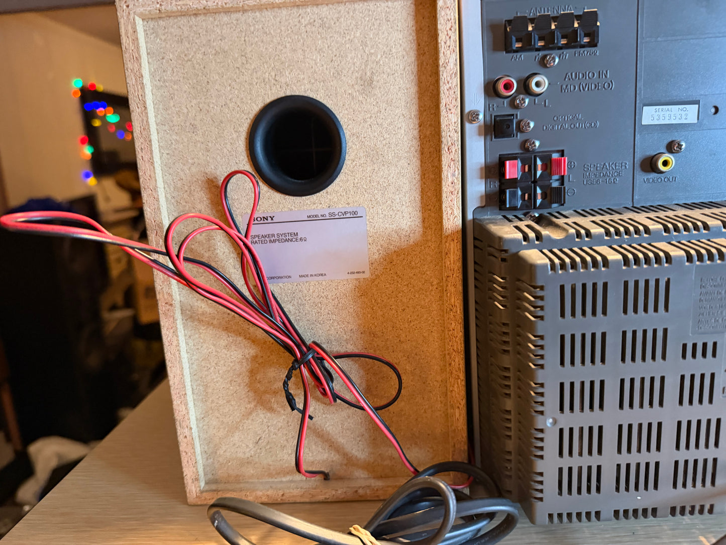 Sony CMT-VP100 Micro HiFi Component System W/ Speakers Working Suprisingly Loud