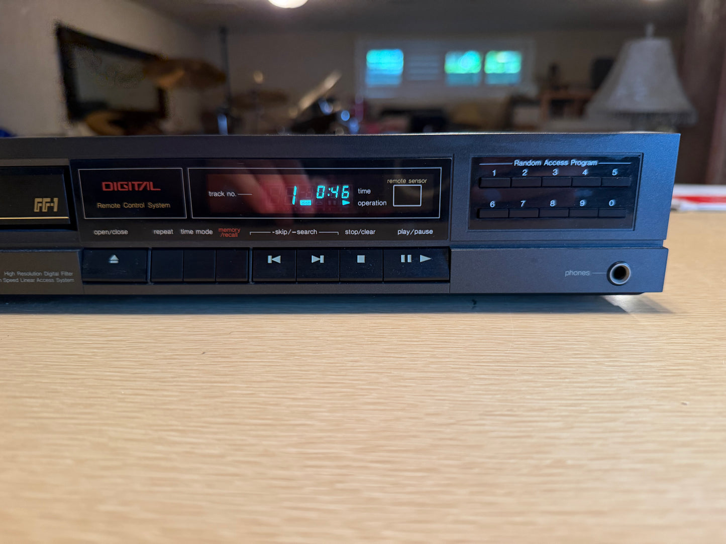 Vintage 1980’s Technics SL-P310 CD Player, Black Serviced With Original Manual🎶