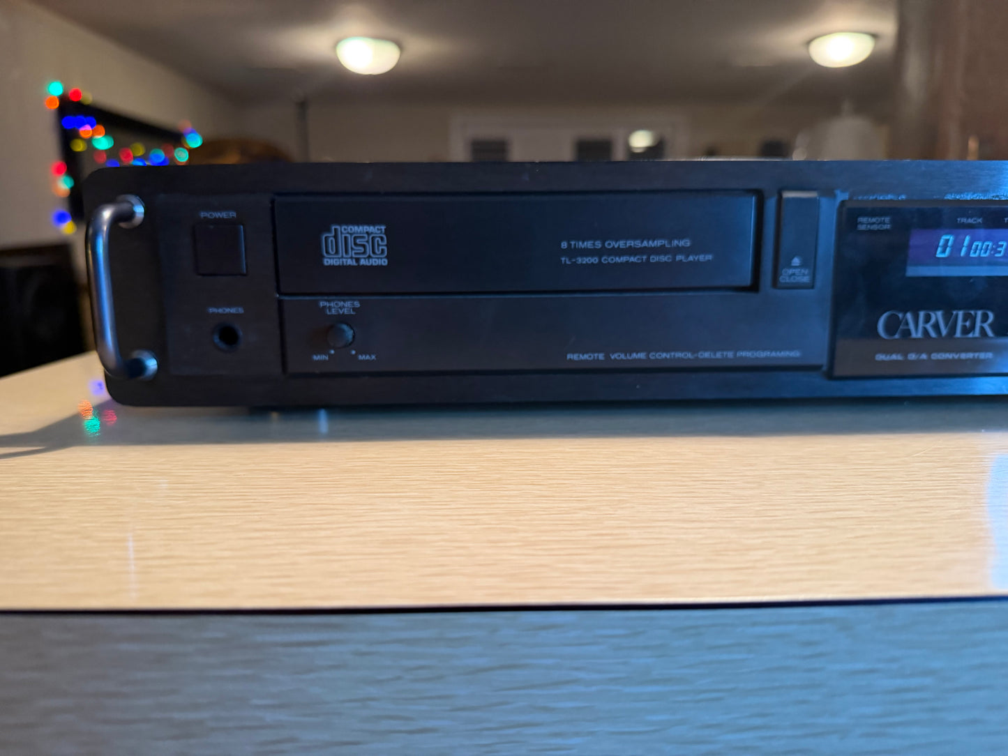 Vintage Carver TL-3200 Compact Disk Player New Belts Serviced High Fidelity
