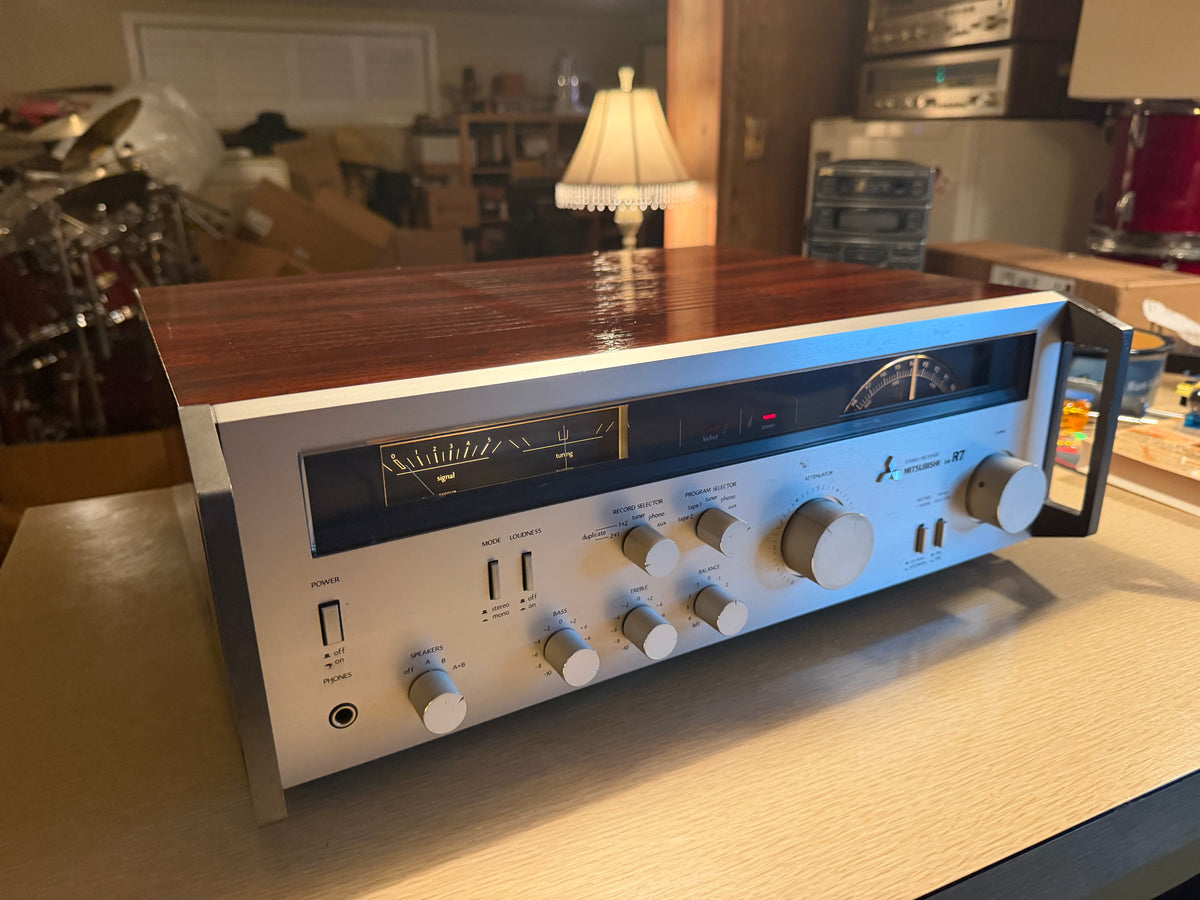 Mitsubishi DA-R7 Stereo receiver High Fidelity Excellent CND Fresh Pro Service🔥