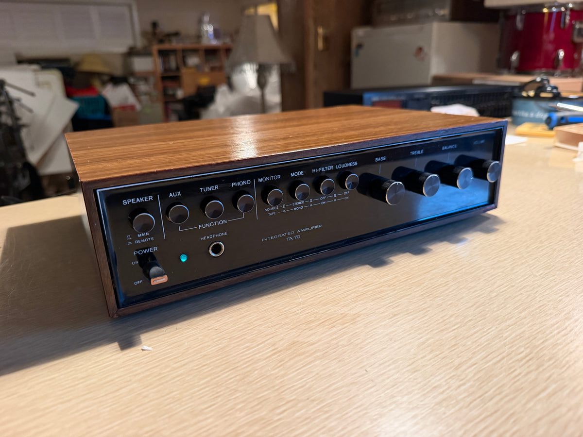Vintage Classic SONY TA-70 Amplifier 1972 Japan Beautiful Build Freshly Serviced