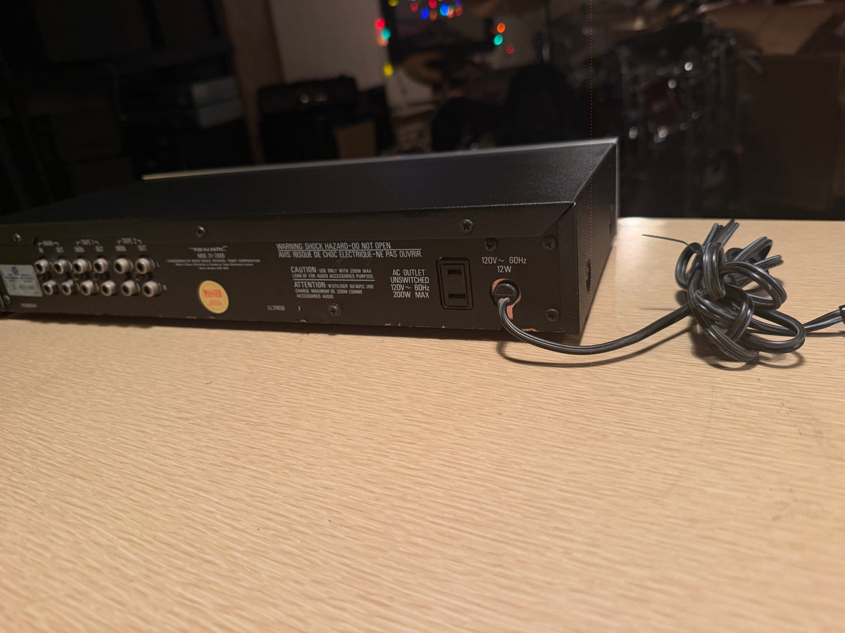 Vintage Realistic 31-2009 Twelve-Band Stereo Frequency Equalizer Stereo Serviced