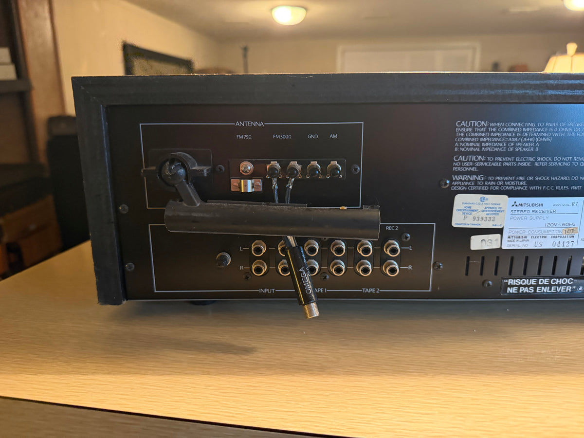 Mitsubishi DA-R7 Stereo receiver High Fidelity Excellent CND Fresh Pro Service🔥
