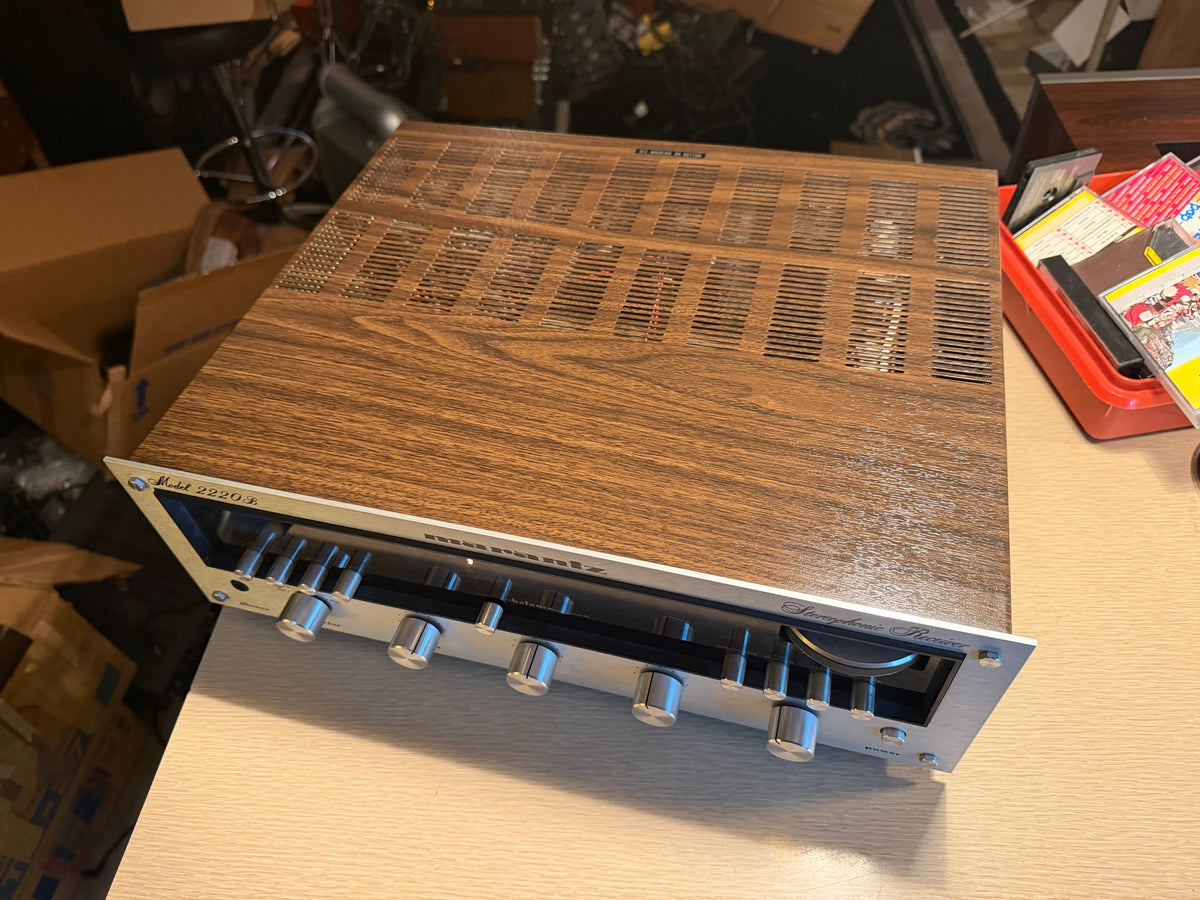 Marantz 2220B Stereophonic Receiver New Bulbs Fresh Servicing Near Mint CND🔥🎶