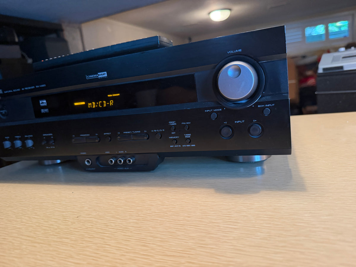 Yamaha RX-V420 200 Watt Natural Sound AV Receiver Fully Functional Remote Bundle