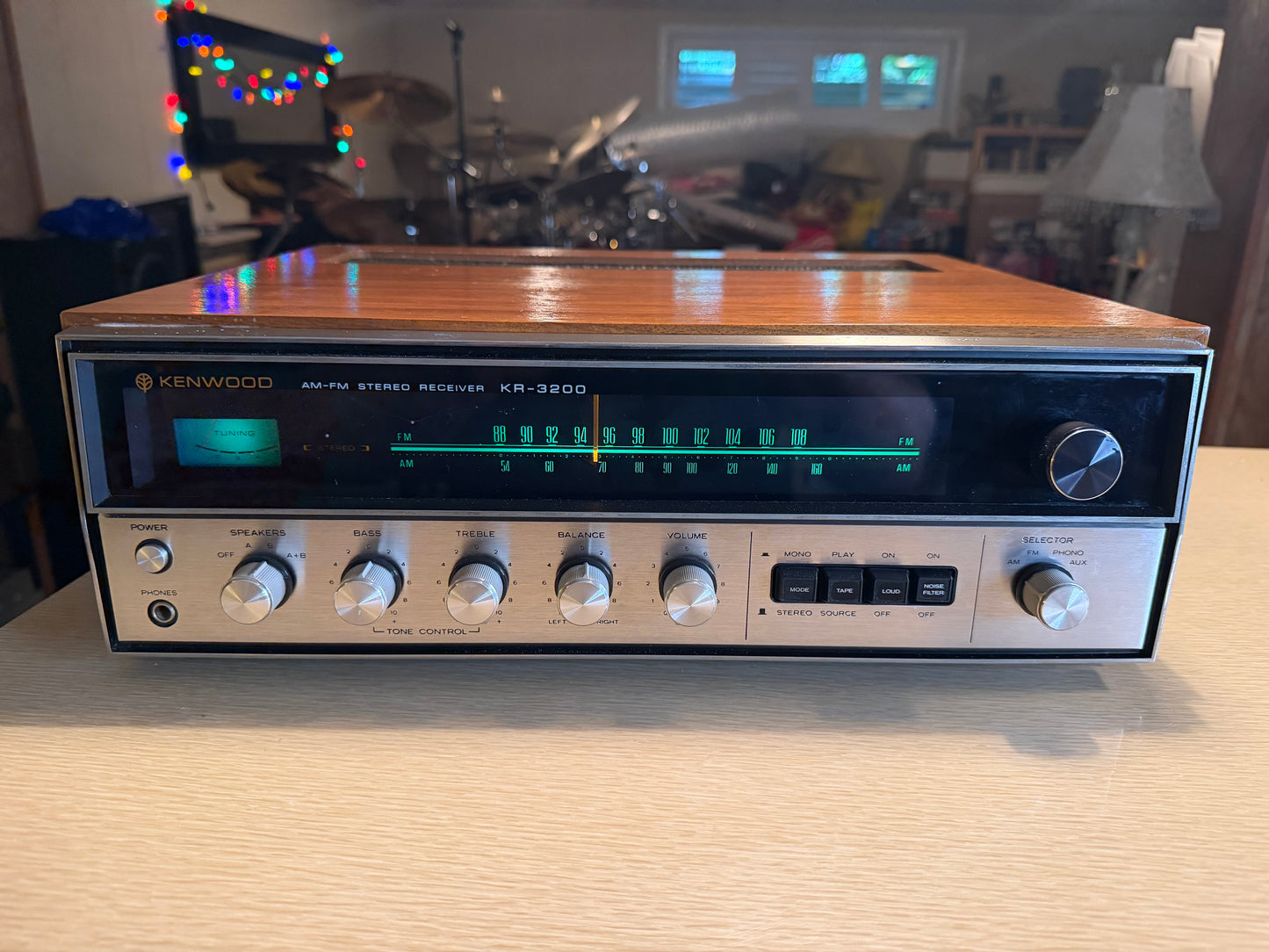Kenwood KR-3200 Vintage Am Fm Stereo Receiver Amplifier Excellent Fresh Service