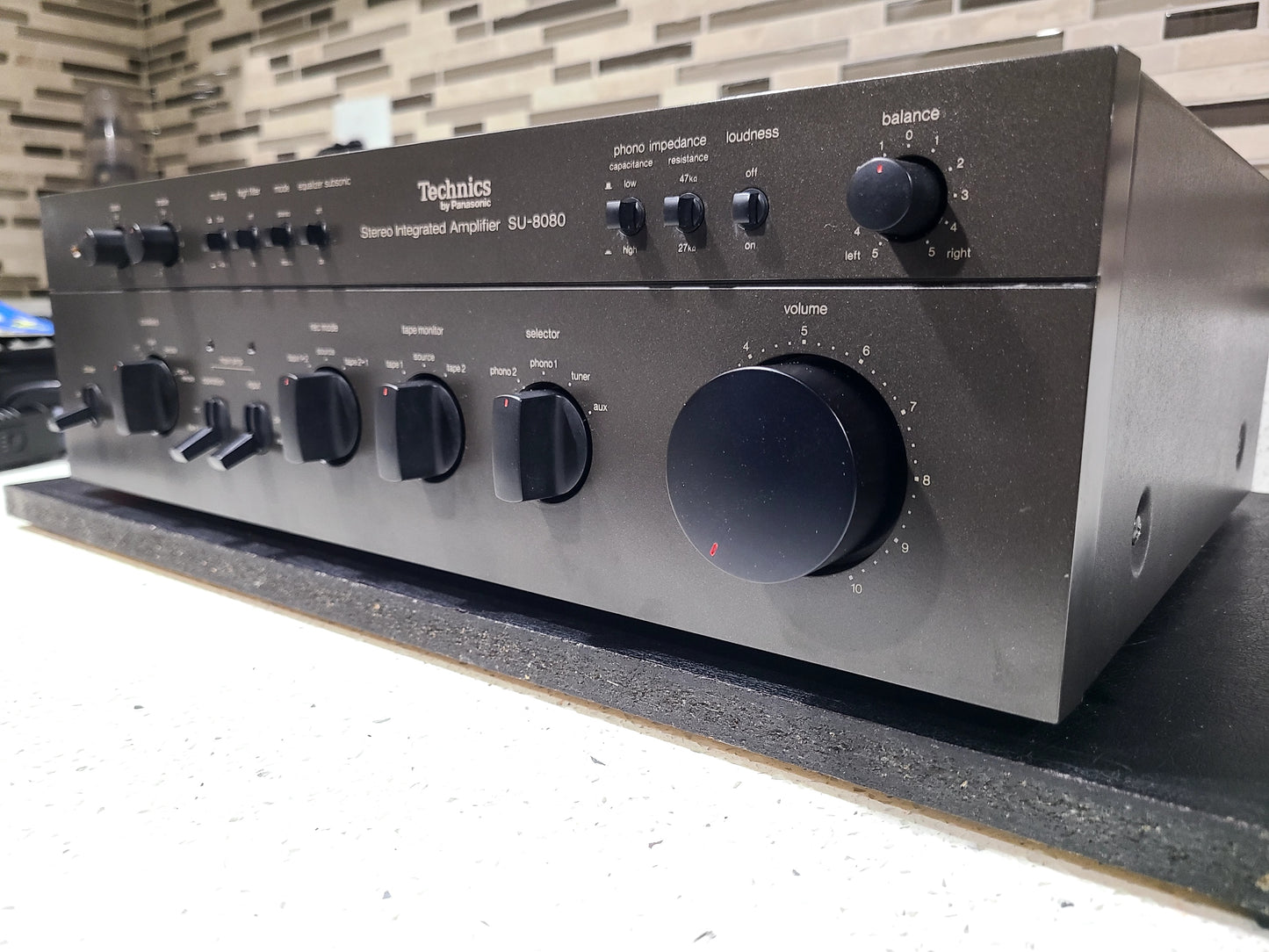 Vintage Technics Stereo Integrated Amplifier SU-8080 Pro Serviced High End Beast