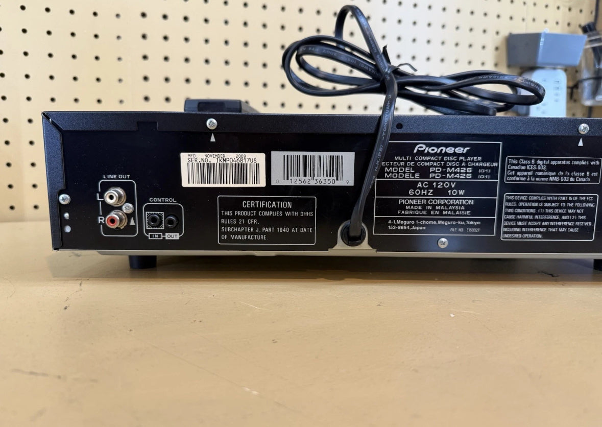 Pioneer PD-M403 Six-Disc CD Changer with Cartridge And Remote- TESTED & WORKING!