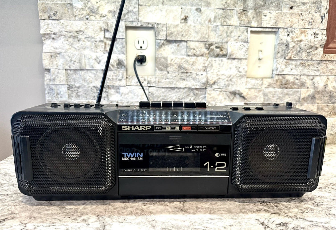 SHARP WQ-T282 Stereo Twin Tape Boombox Vintage Eighties Batteries Not Included
