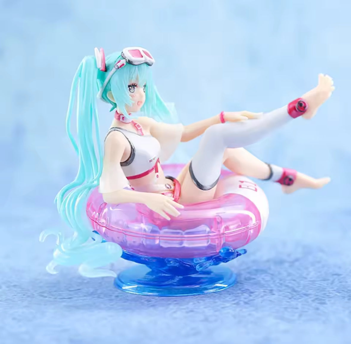 New Hatsune Miku Anime Figure Aqua Float Girls Elaina Action Figure