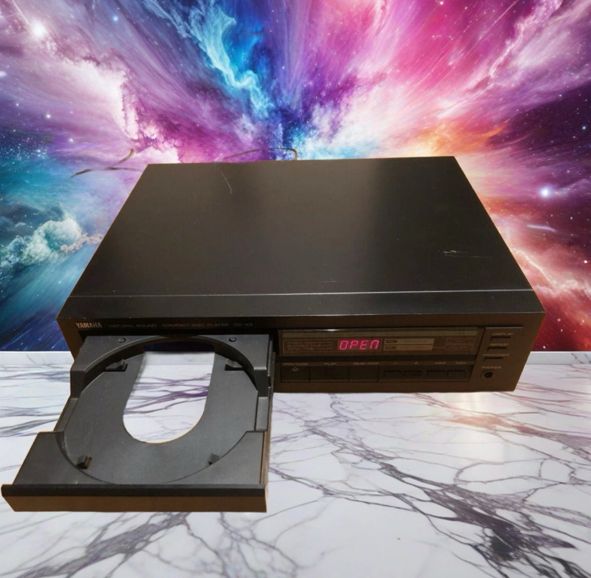 YAMAHA CD-X3 CD Player 16 bit PCM Three Beam Laser Vintage Fully Functional