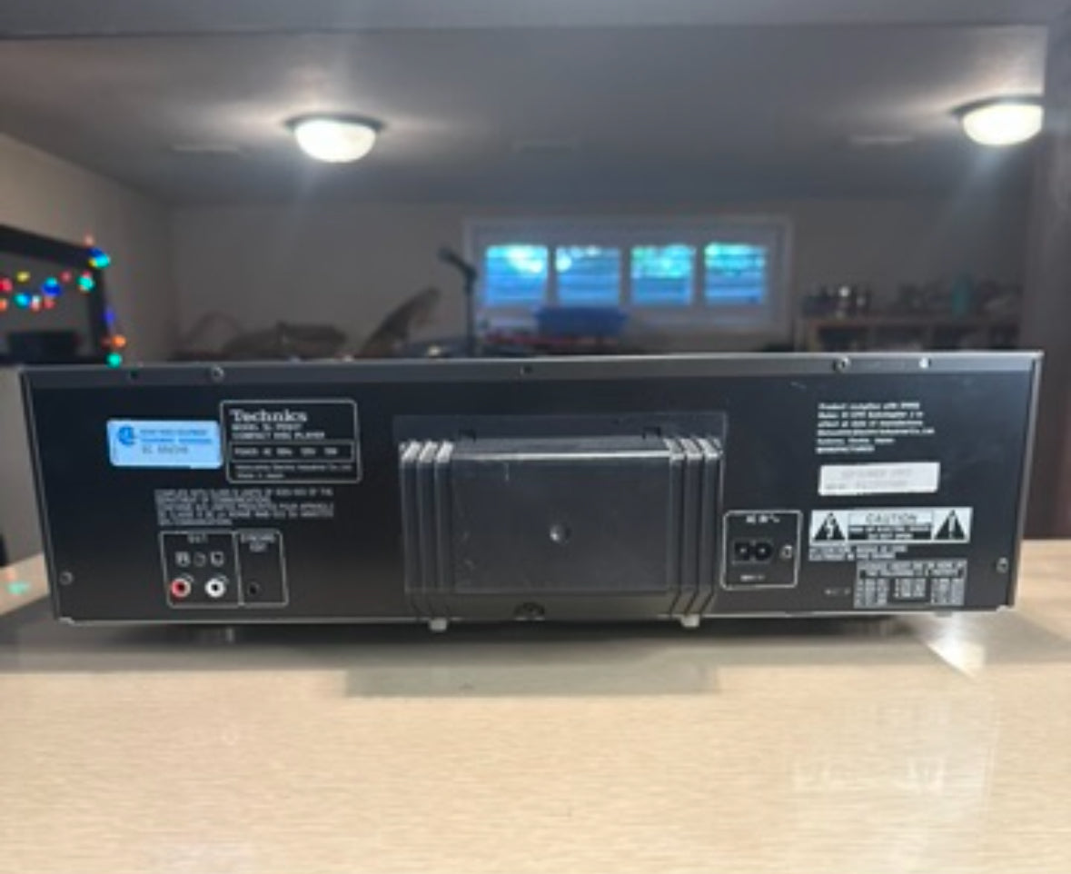 Technics SL-PD847 5 Compact Disc MASH Changer Player Japan Tested *Serviced*