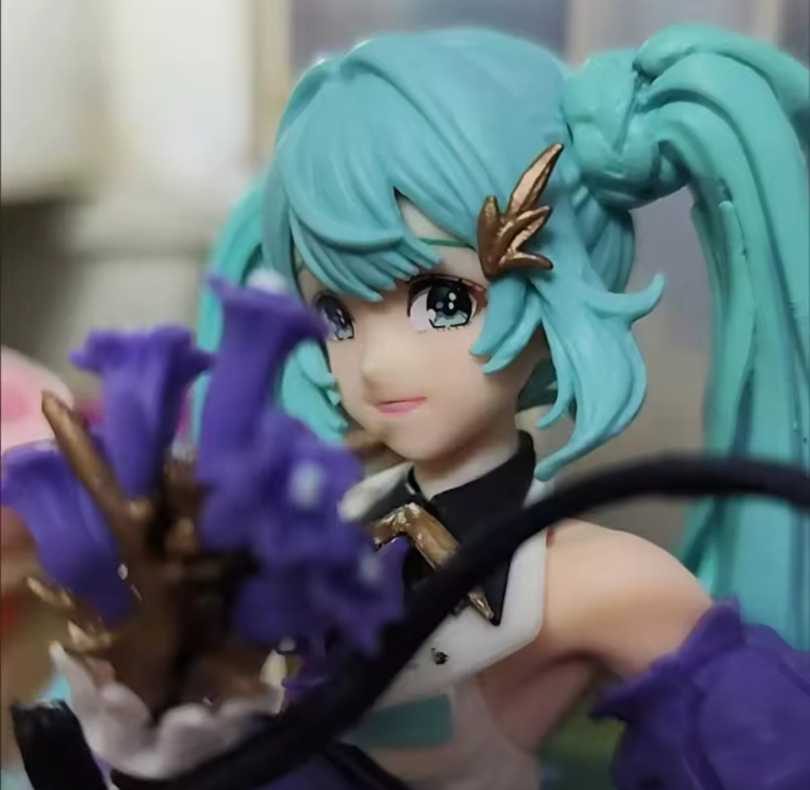 Bandai HATSUNE MIKU Birthday Party Flower Shape Bauhinia 20cm