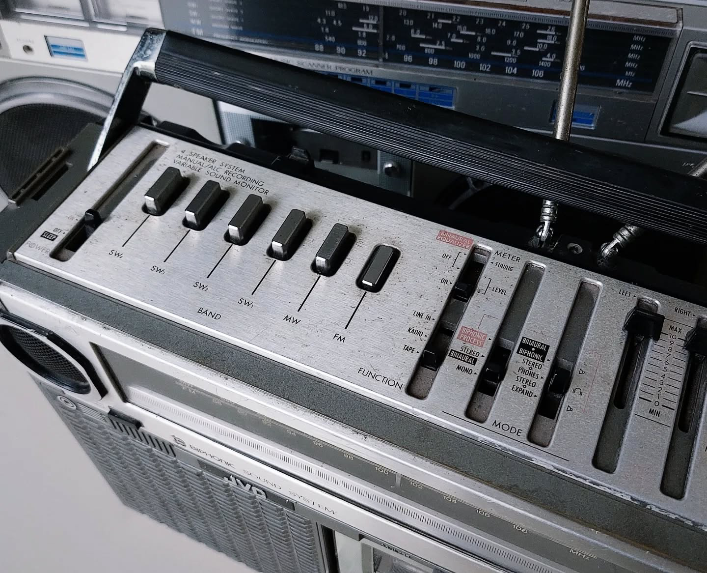 JVC RC-828JW Silver Biphonic Stereo Radio Cassette Recorder Sound System Works