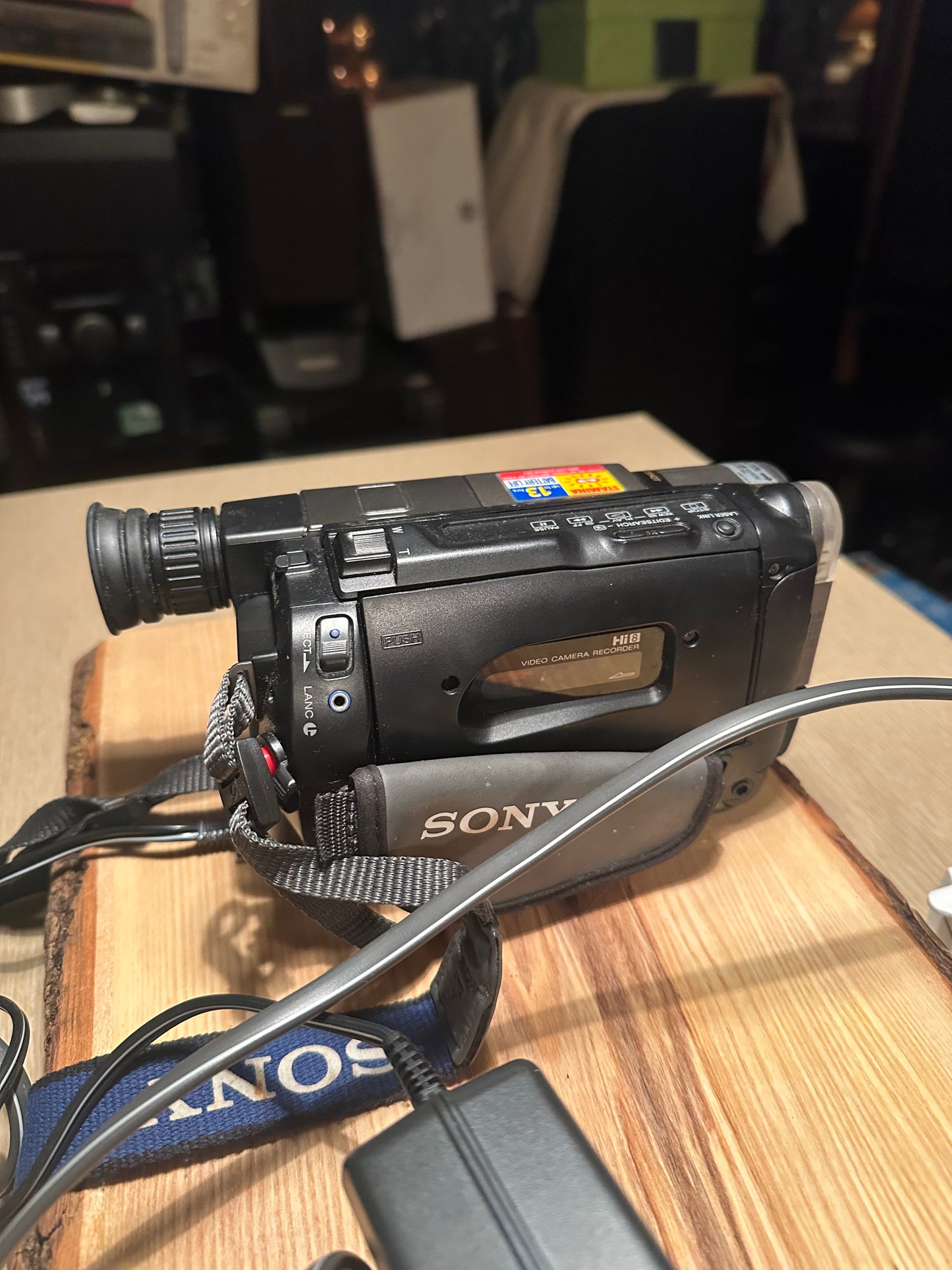 Sony Handycam CCD-TRV46 Video Hi8 Camcorder, Charger & More Tested Fully Works!