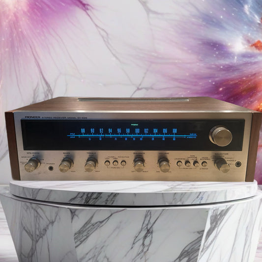 Pioneer SX-626  Stereo Receiver EXCELLENT Clean condition Tested Fully Working