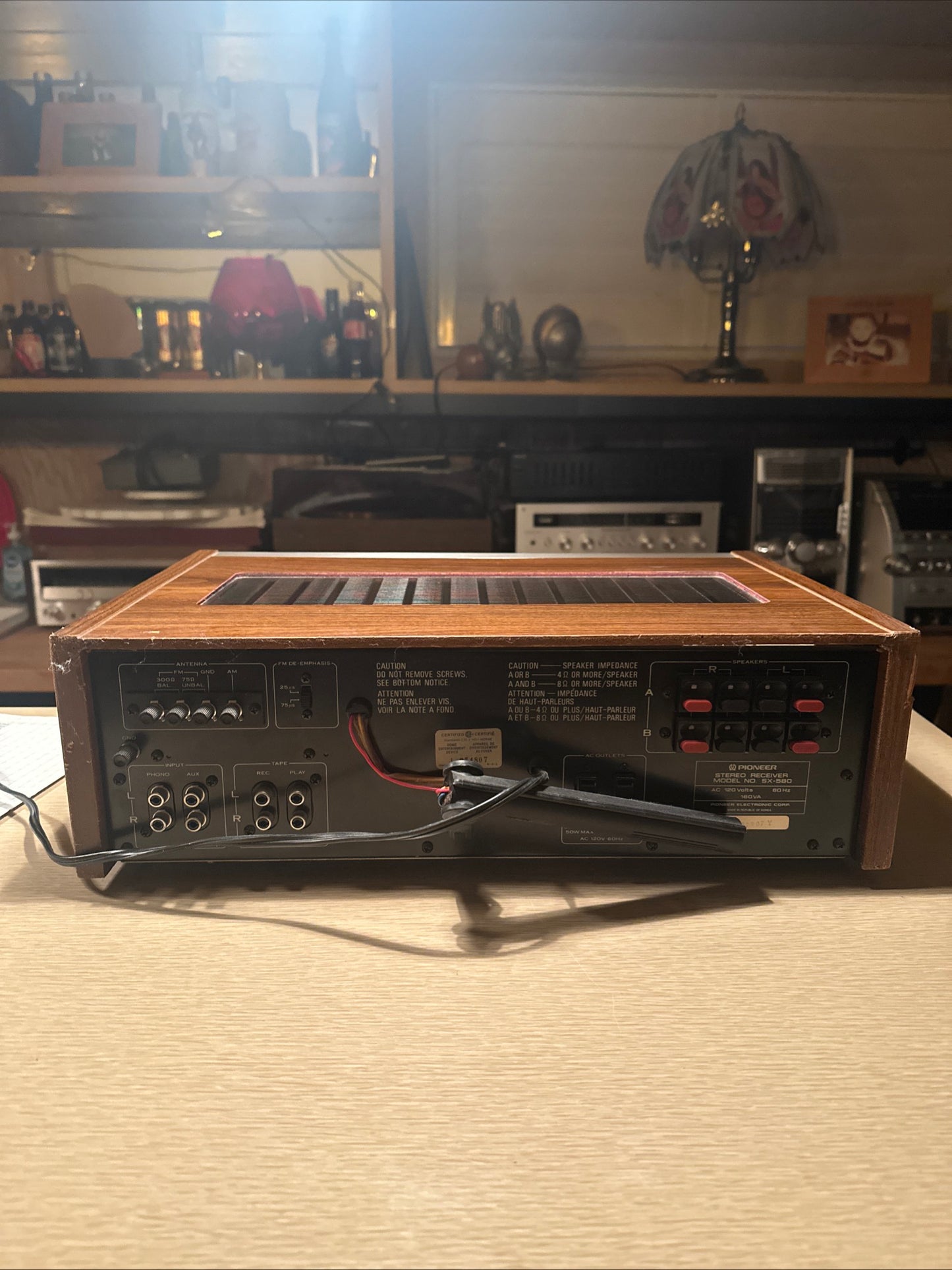 Pioneer SX 580 Stereo receiver. Recently Serviced. Excellent Condition W/ Manual