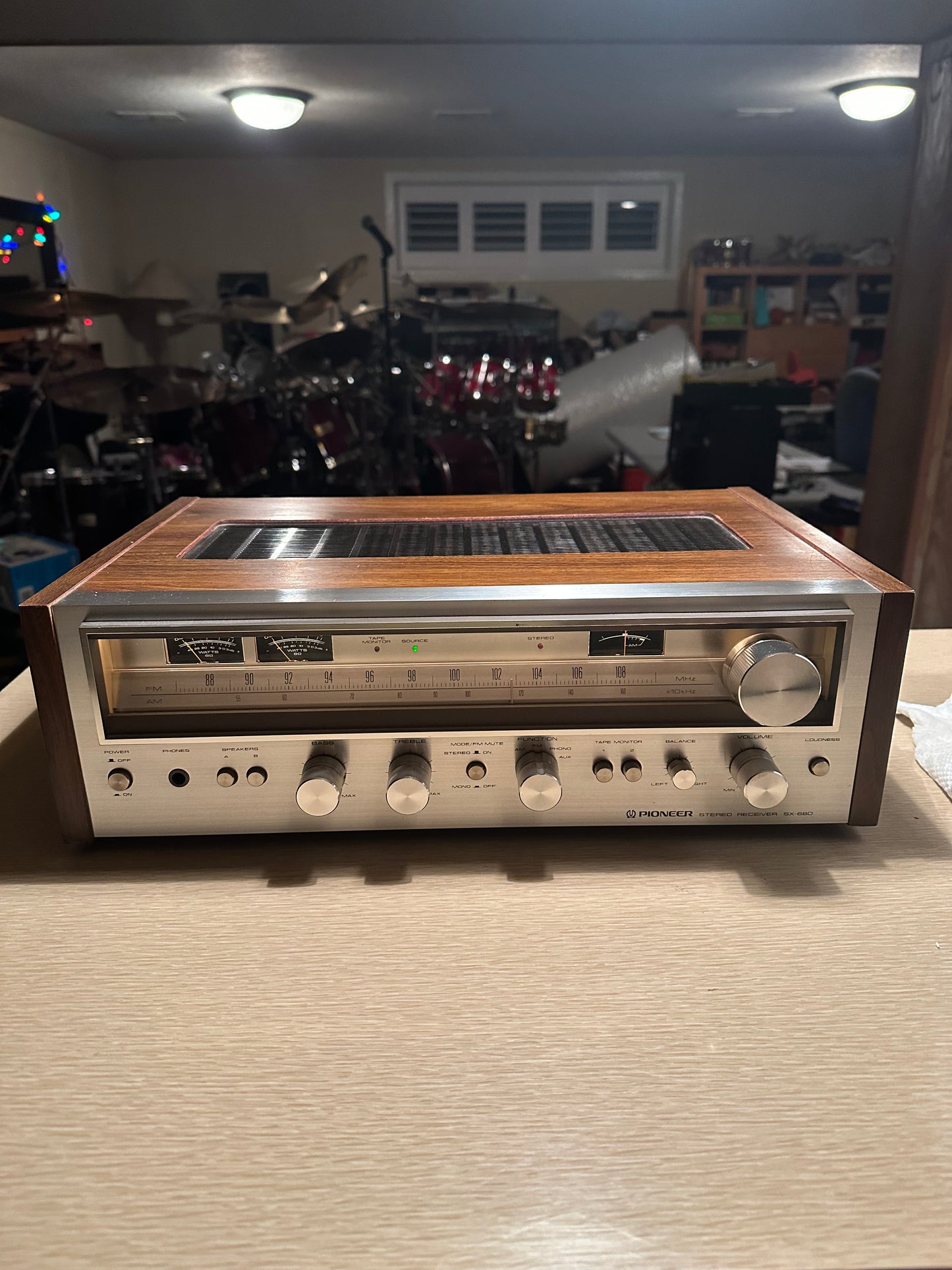 PIONEER SX-680 VINTAGE AM/FM STEREO RECEIVER - SERVICED - CLEANED - TESTED