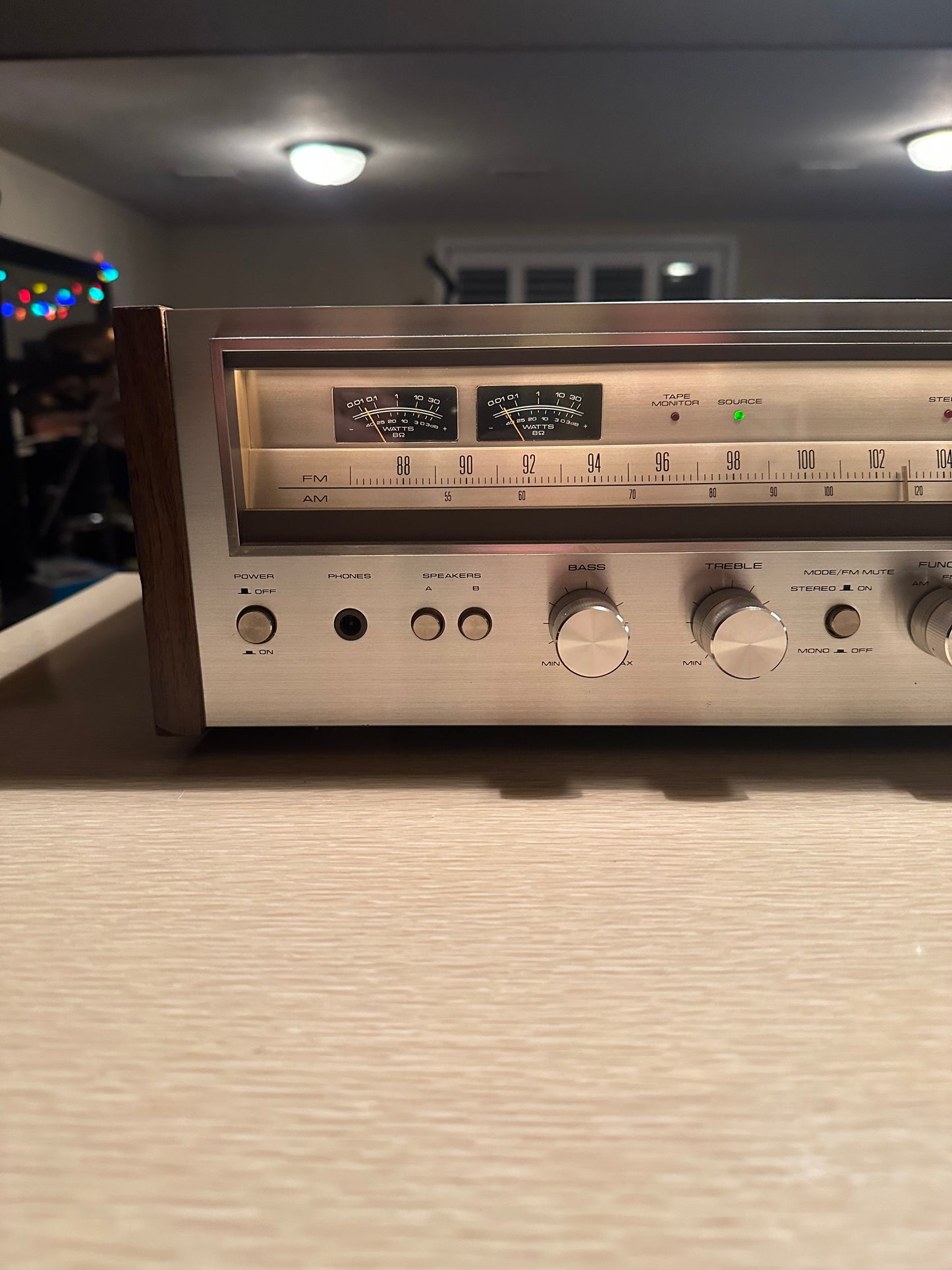 PIONEER SX-680 VINTAGE AM/FM STEREO RECEIVER - SERVICED - CLEANED - TESTED