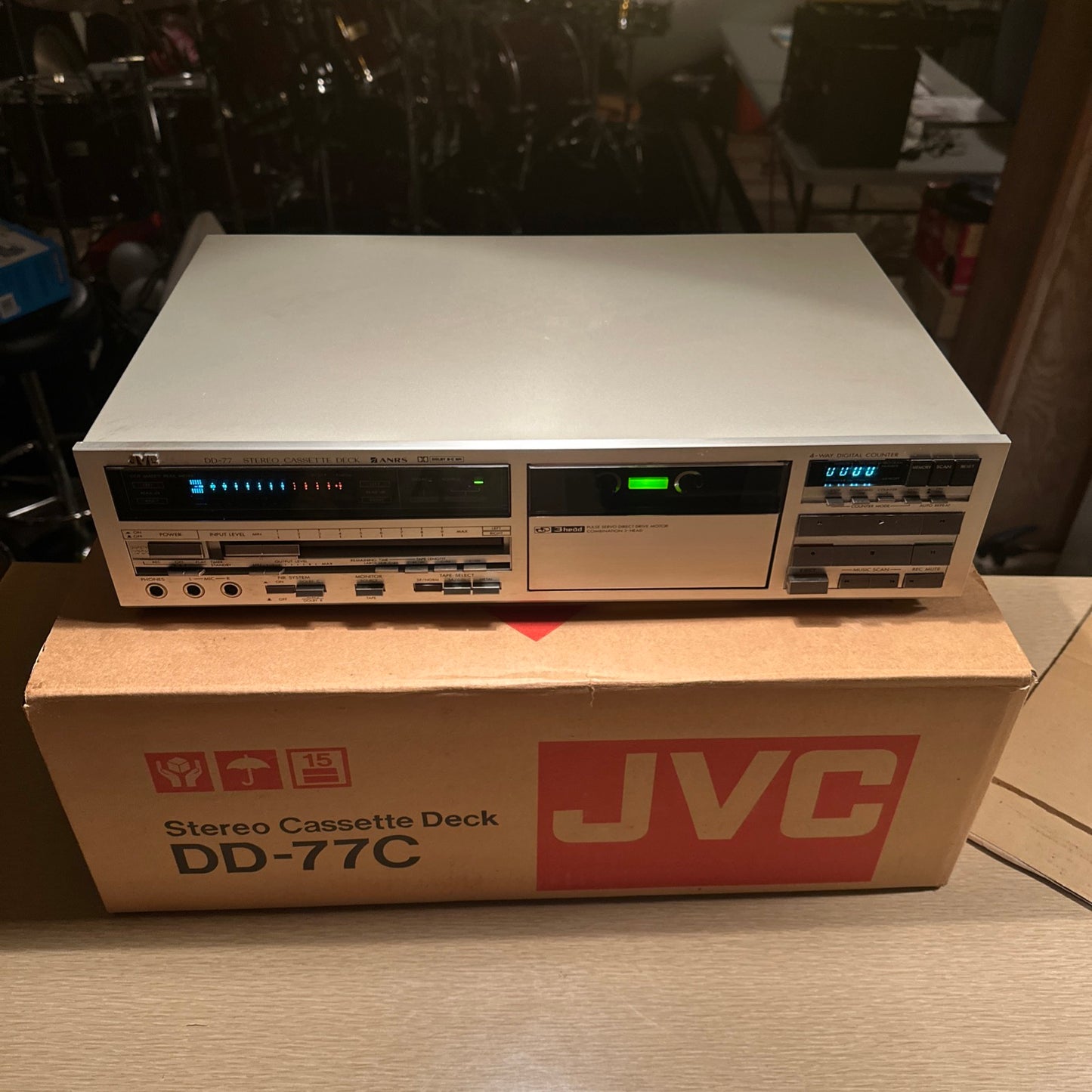 JVC DD-77 STEREO CASSETTE DECK X-CUT SA 3-HEAD DIRECT DRIVE NEAR MINT W/ BOX