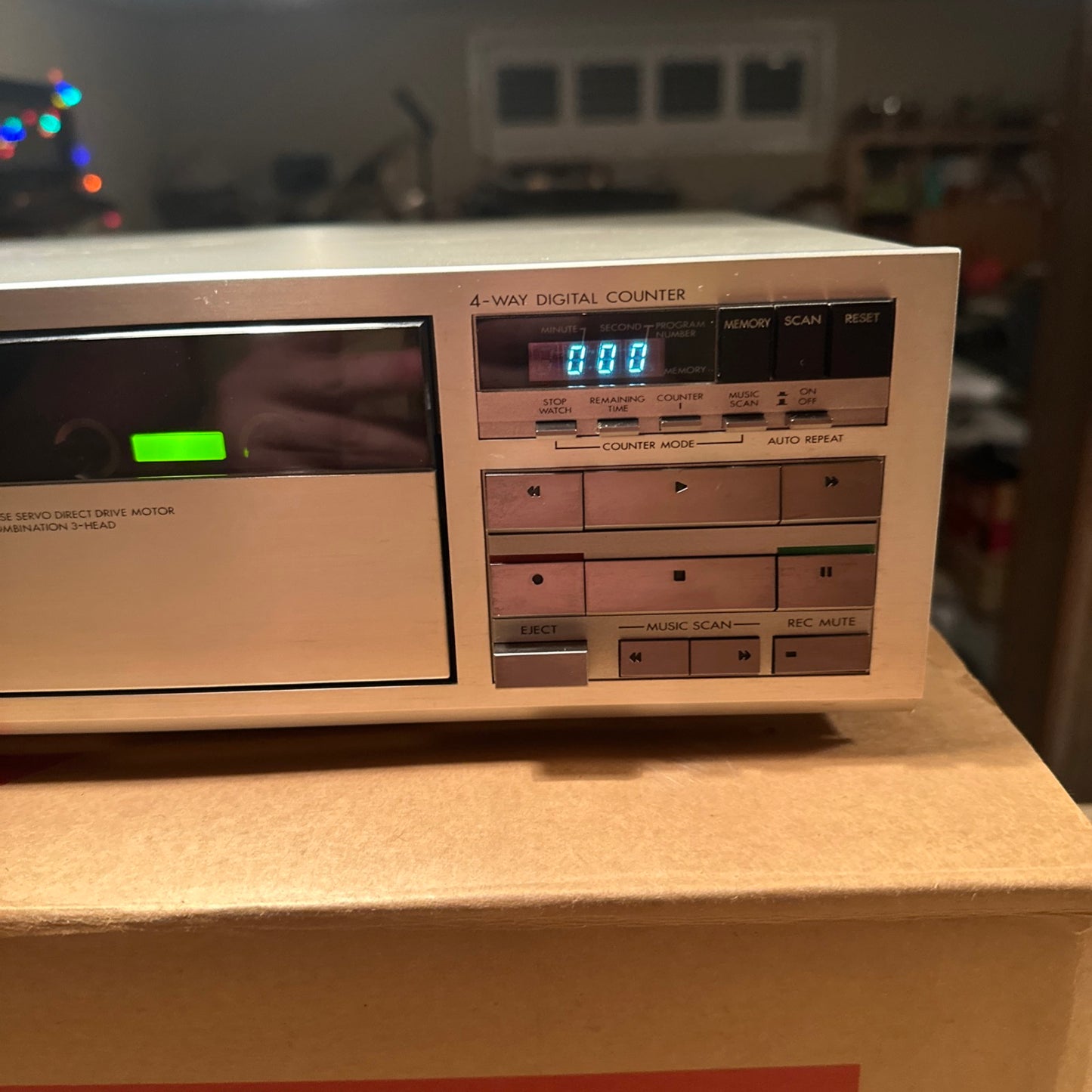 JVC DD-77 STEREO CASSETTE DECK X-CUT SA 3-HEAD DIRECT DRIVE NEAR MINT W/ BOX
