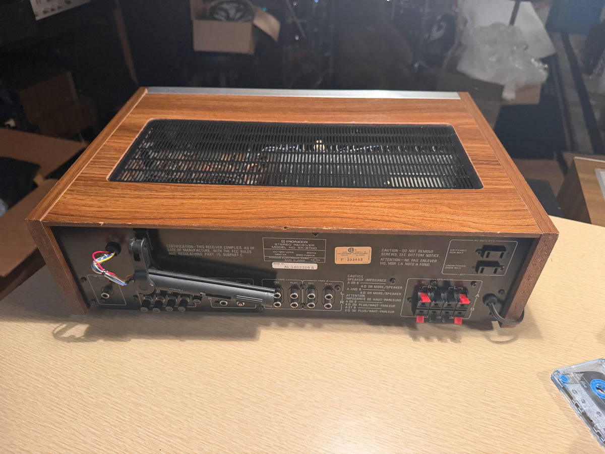 Vintage Pioneer SX-3700 AM/FM Stereo Receiver Missing Phono Button Scratchy Ch's
