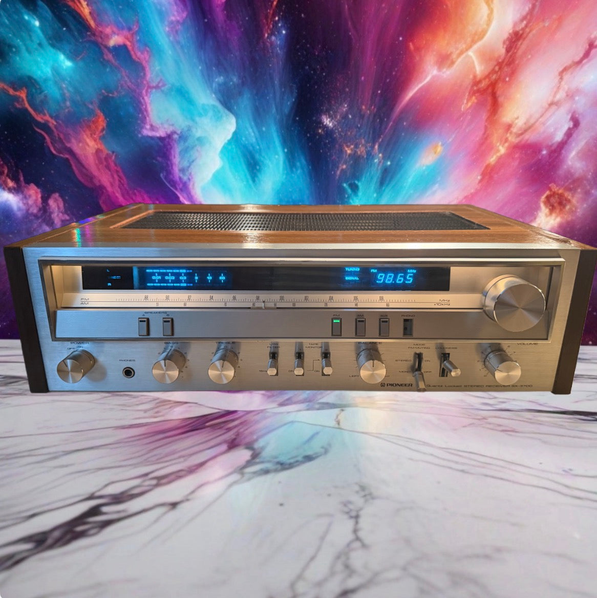 Vintage Pioneer SX-3700 AM/FM Stereo Receiver Missing Phono Button Scratchy Ch's